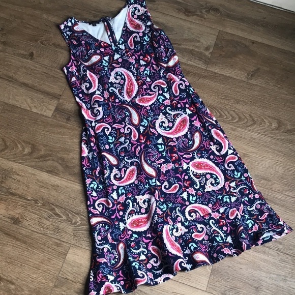 FLOUNCE HEM FIT & FLARE DRESS - WATERCOLOR PAISLEY - Picture 2 of 8